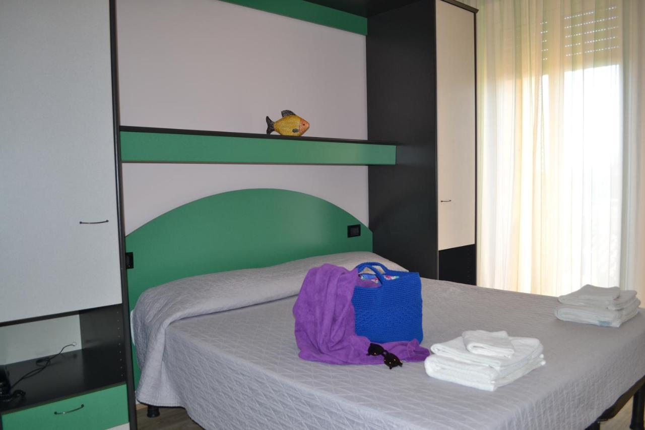 Hotel Tre Stelle Rimini Exteriér fotografie